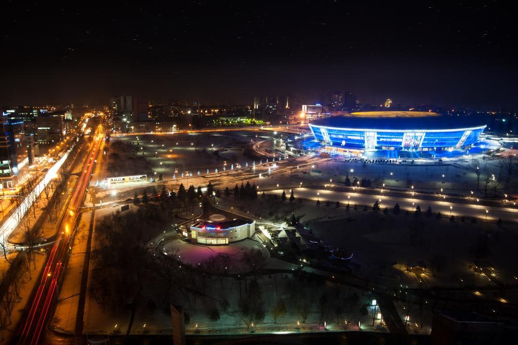Victoria Hotel Center Донецьк Екстер'єр фото